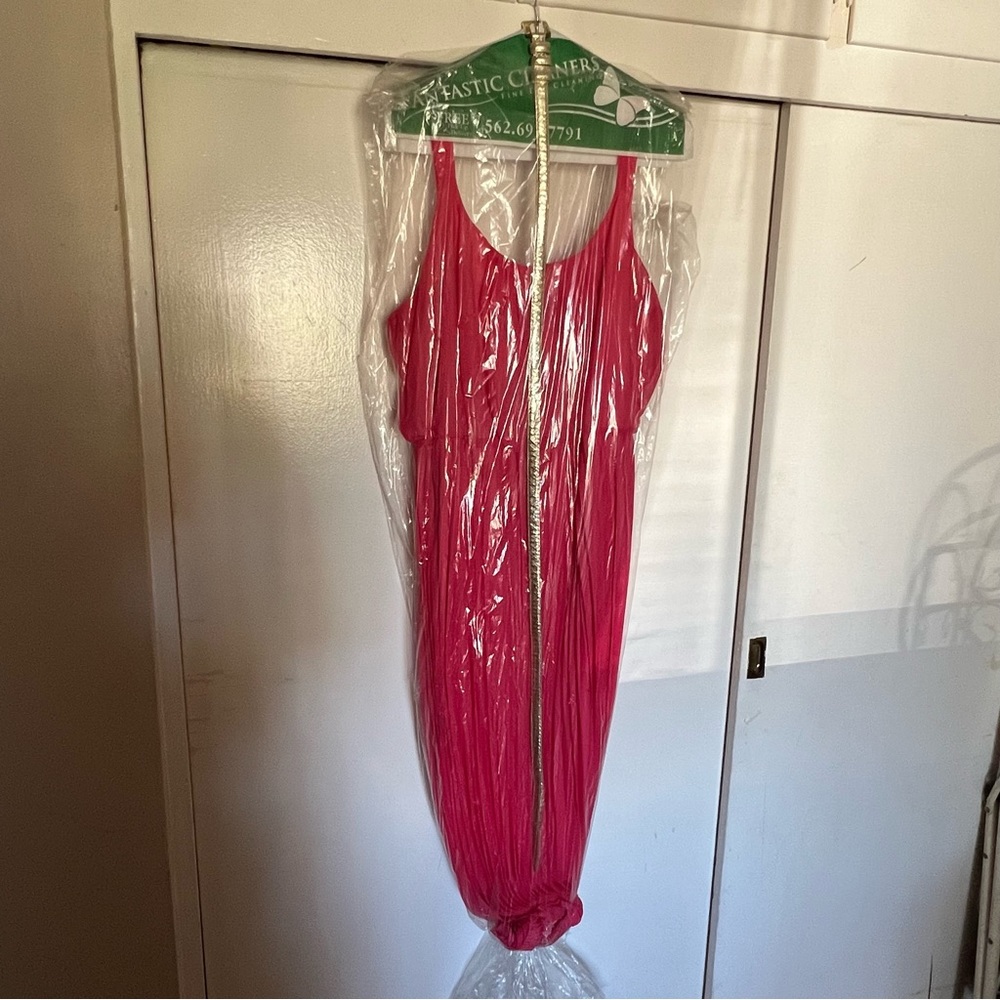 Empire waist Pleated pink dress
